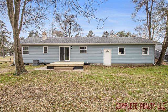 Builiding view seven for 6096 Gale, Davison, MI. 48423