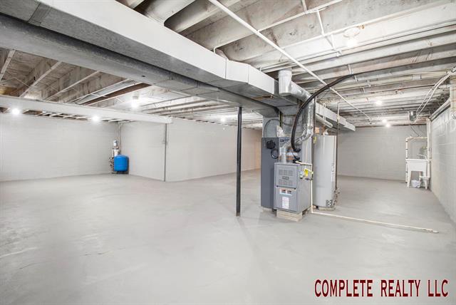 Builiding view twenty nine for 6096 Gale, Davison, MI. 48423