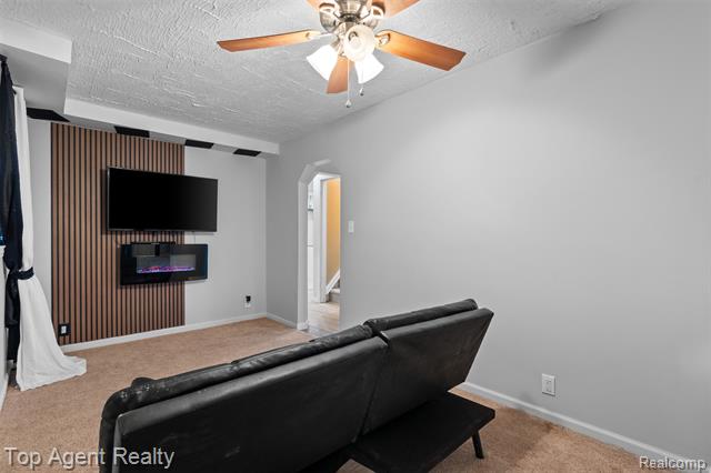 Builiding view seven for 19780 Oakfield, Detroit, MI. 48235