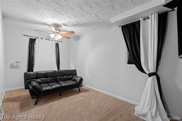 Builiding view six for 19780 Oakfield, Detroit, MI. 48235