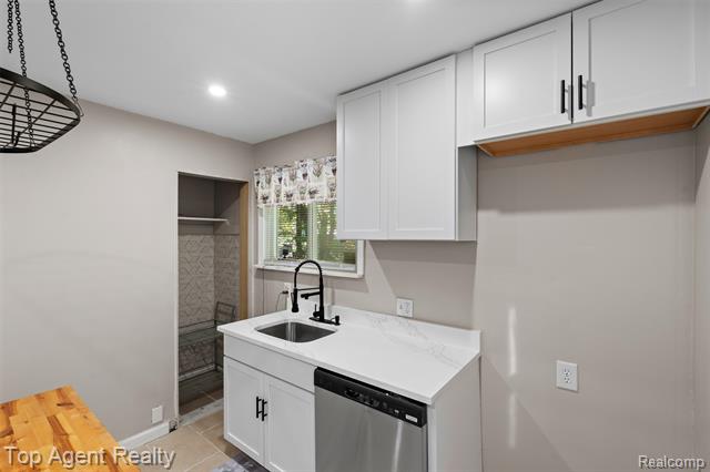 Builiding view twelve for 19780 Oakfield, Detroit, MI. 48235