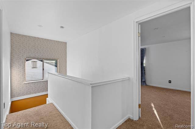 Builiding view twenty for 19780 Oakfield, Detroit, MI. 48235