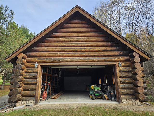 Builiding view four for 121 Davis Lake, Lapeer, MI. 48446