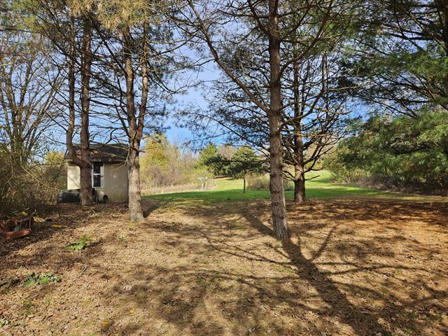 Builiding view six for 121 Davis Lake, Lapeer, MI. 48446