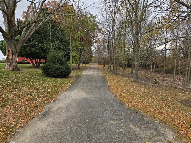 Builiding view ten for 121 Davis Lake, Lapeer, MI. 48446