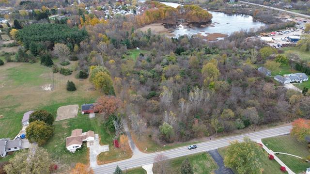 Builiding view thirty eight for 121 Davis Lake, Lapeer, MI. 48446