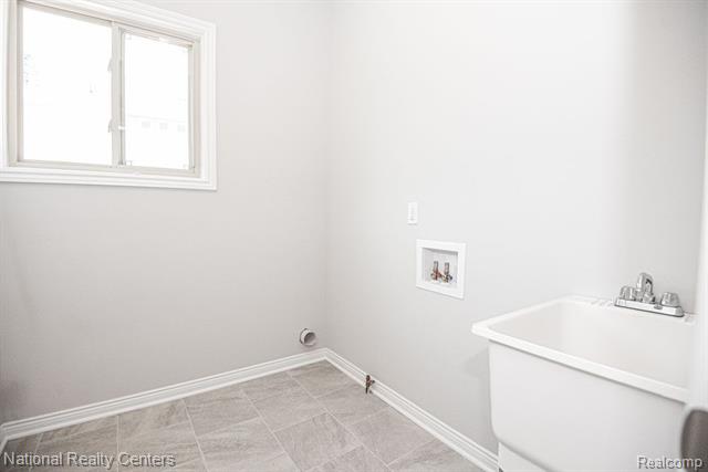 Builiding view nineteen for 53188 Woodland, New Baltimore, MI. 48047