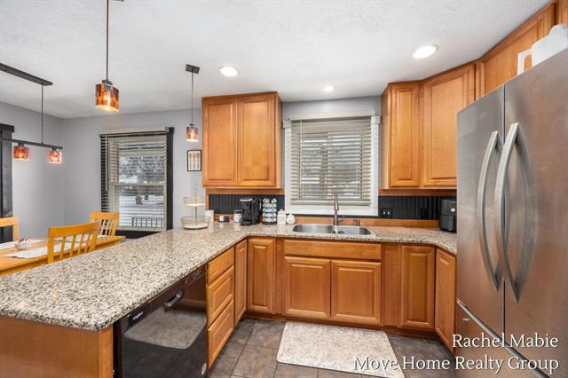 Builiding view ten for 2463 Blanchard, Wyoming, MI. 49519