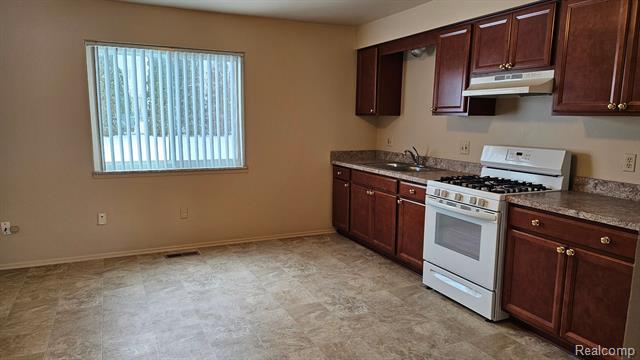 Builiding view five for 5440 23 Mile, Shelby Township, MI. 48316