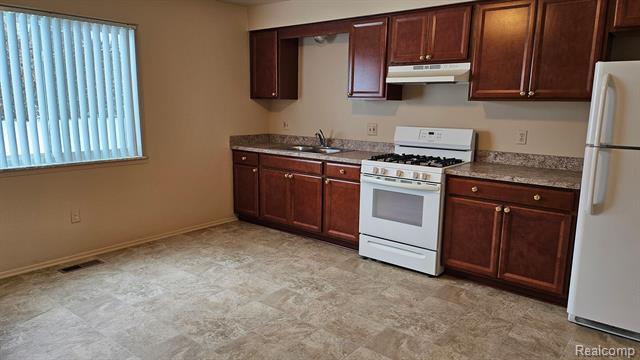 Builiding view six for 5440 23 Mile, Shelby Township, MI. 48316