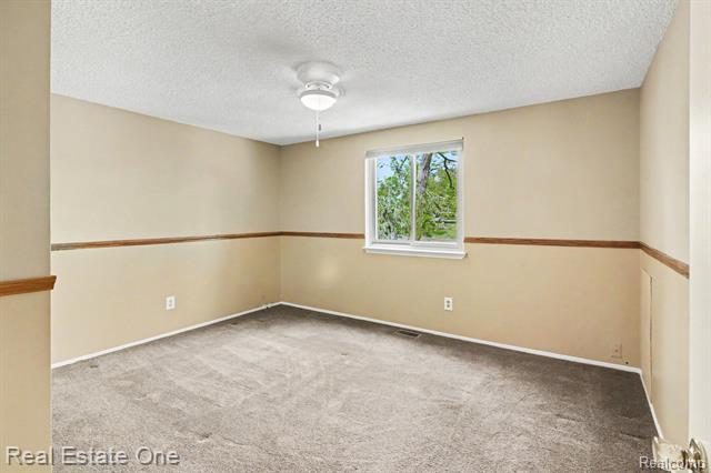 Builiding view ten for 520 E Huron, Milford, MI. 48381