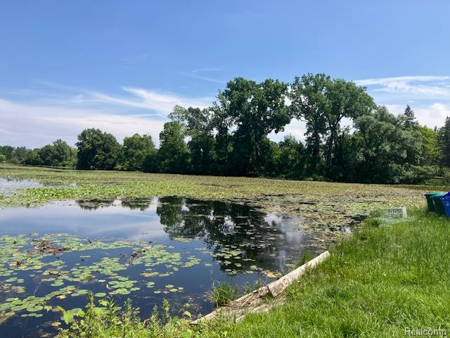 Builiding view three for 3545 Union Lake, Commerce Township, MI. 48382