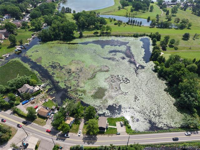 Builiding view twenty five for 3545 Union Lake, Commerce Township, MI. 48382