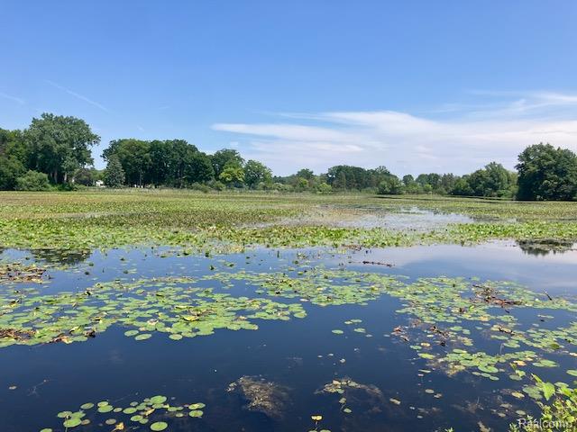 Builiding view twenty six for 3545 Union Lake, Commerce Township, MI. 48382