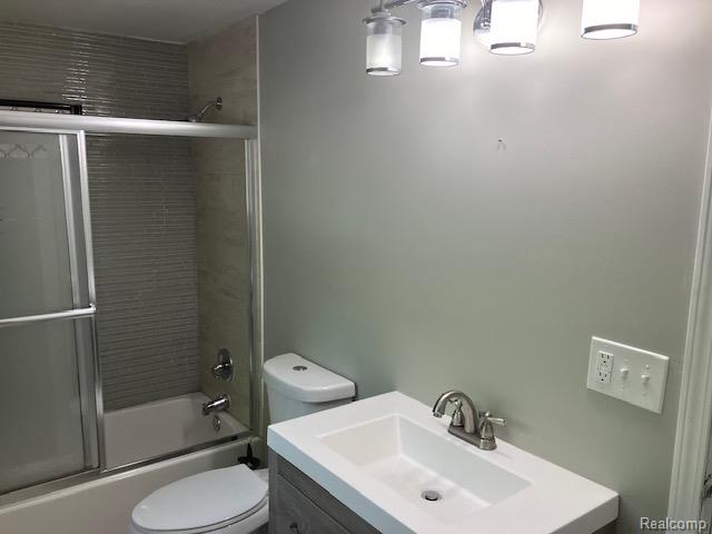 Builiding view twenty for 3545 Union Lake, Commerce Township, MI. 48382