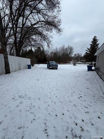 Builiding view twenty six for 3860 Tower Hill, Houghton Lake, MI. 48629