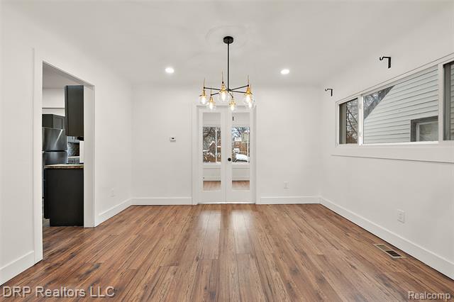 Builiding view six for 14974 Cheyenne, Detroit, MI. 48227