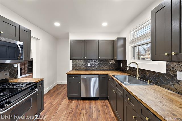 Builiding view ten for 14974 Cheyenne, Detroit, MI. 48227