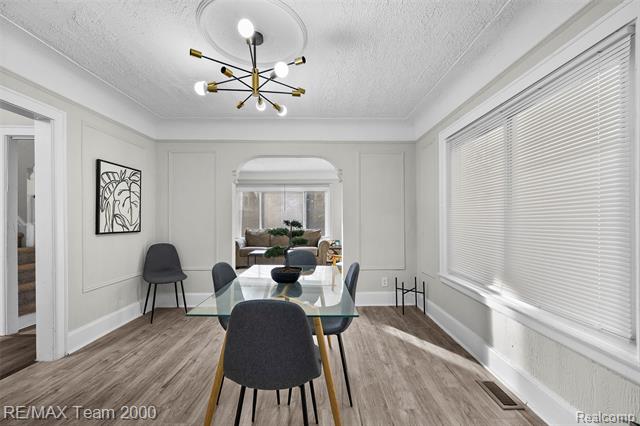 Builiding view ten for 16154 Cheyenne, Detroit, MI. 48235