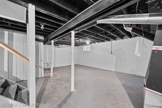 Builiding view twenty five for 16154 Cheyenne, Detroit, MI. 48235