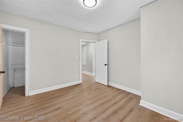 Builiding view twenty for 16154 Cheyenne, Detroit, MI. 48235