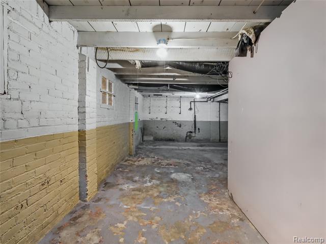 Builiding view twenty four for 5427 Central, Detroit, MI. 48210