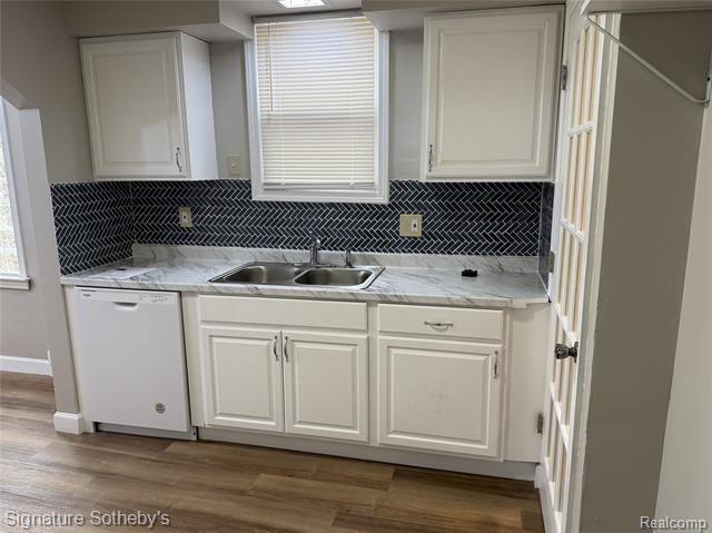 Builiding view seven for 9509 Lakepointe, Detroit, MI. 48224