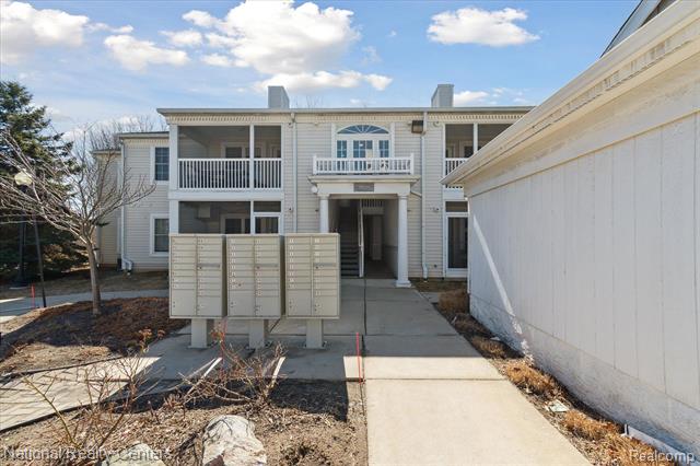 front view for 2267 S Main Street, Ann Arbor, Mi. 48103