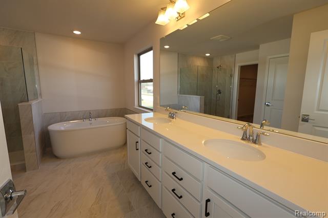 Builiding view nine for 12147 Moore, Washington, MI. 48094