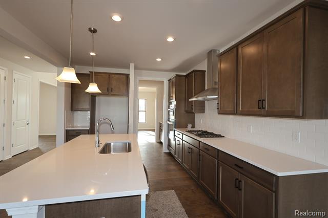 Builiding view two for 12147 Moore, Washington, MI. 48094