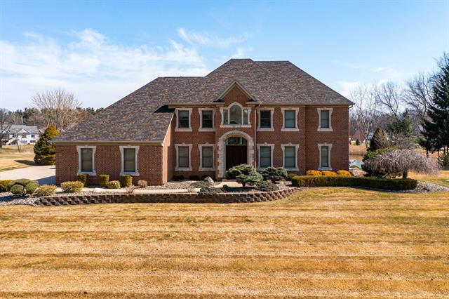 front view for 71411 Sanderling Drive, Niles, Mi. 49120