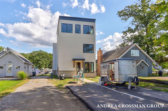 Builiding view twelve for 1 Bailey, South Haven, MI. 49090