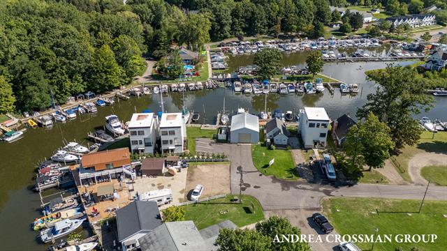 Builiding view twenty eight for 1 Bailey, South Haven, MI. 49090