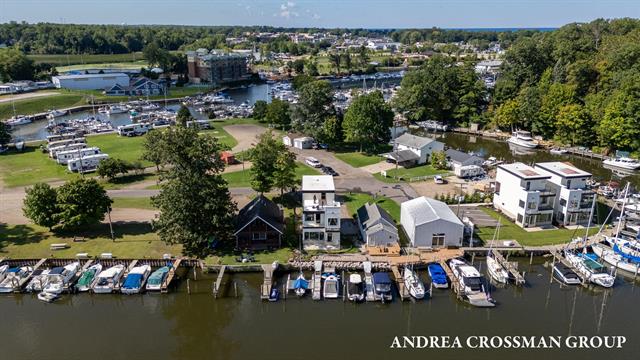 Builiding view twenty three for 1 Bailey, South Haven, MI. 49090