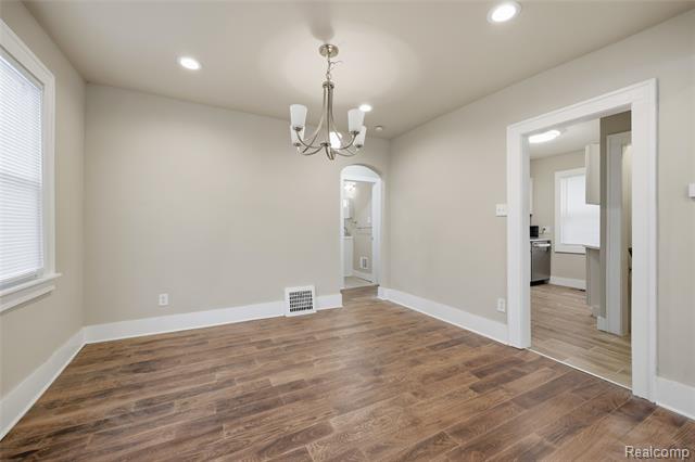 Builiding view eight for 19980 Stoepel, Detroit, MI. 48221