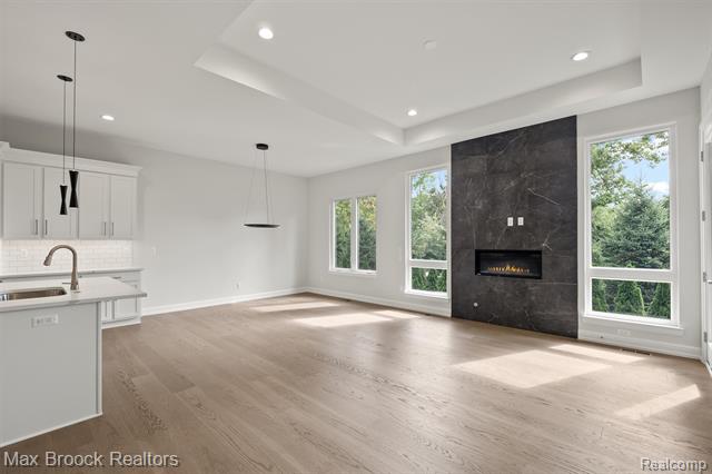 Builiding view eight for 7477 Gramercy, West Bloomfield, MI. 48322