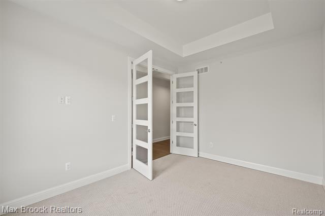 Builiding view five for 7477 Gramercy, West Bloomfield, MI. 48322