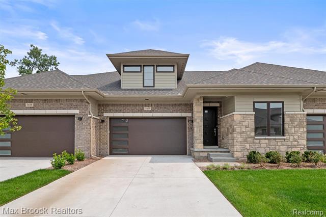 Builiding view one for 7477 Gramercy, West Bloomfield, MI. 48322