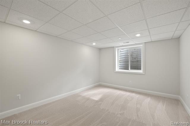 Builiding view twenty eight for 7477 Gramercy, West Bloomfield, MI. 48322