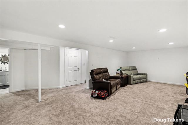Builiding view nineteen for 7439 Eastlane, Jenison, MI. 49428