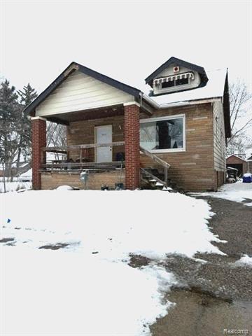 front view for 9938 Pinehurst Street, Detroit, Mi. 48204