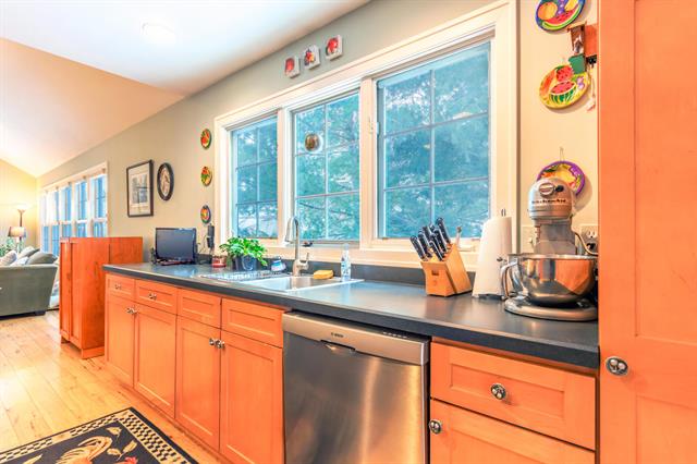 Builiding view eight for 6 Cider Hill, Douglas, MI. 49406