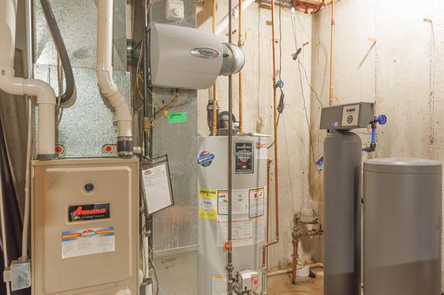 Builiding view twenty five for 6 Cider Hill, Douglas, MI. 49406