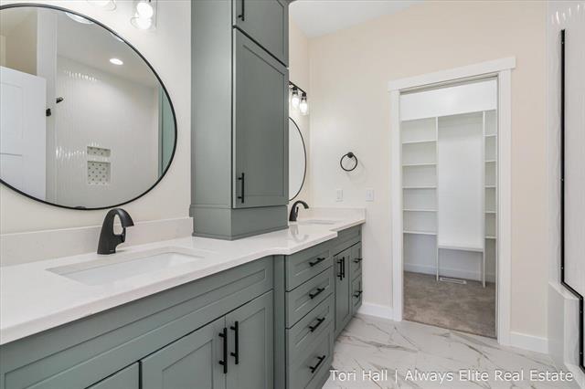 Builiding view twenty one for 5695 Elmgrove, Richland, MI. 49083