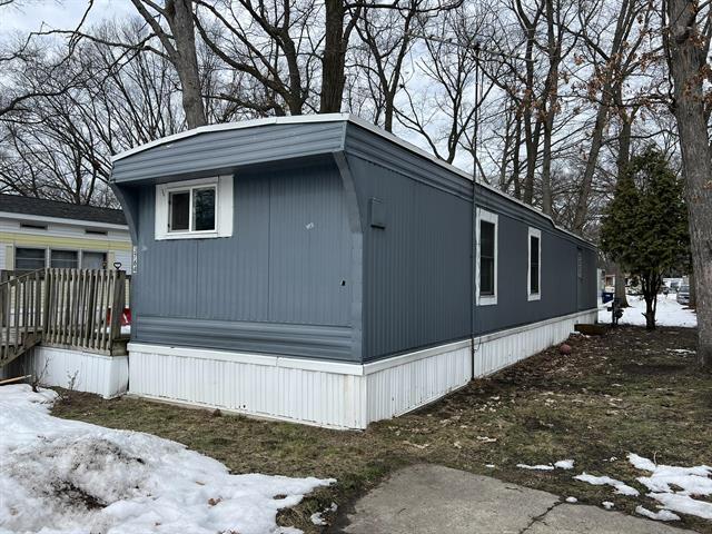 Builiding view one for 3764 Liberty, Muskegon, MI. 49442