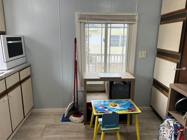 Builiding view thirteen for 3764 Liberty, Muskegon, MI. 49442