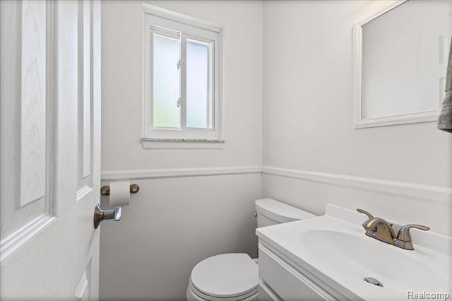 Builiding view seven for 226 Ruppert, Commerce Township, MI. 48382