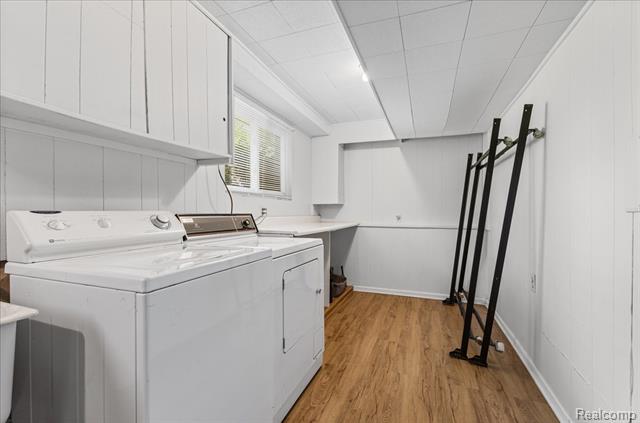 Builiding view twenty one for 226 Ruppert, Commerce Township, MI. 48382