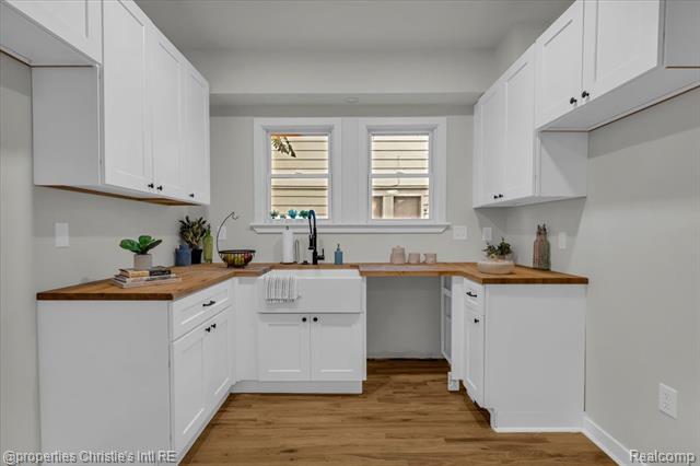 Builiding view eleven for 838 Algonquin St, Detroit, MI. 48215