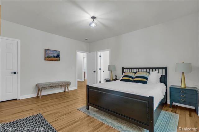 Builiding view twenty three for 838 Algonquin St, Detroit, MI. 48215